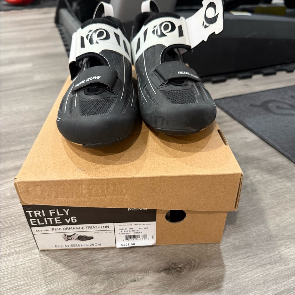 Pearl Izumi Kids Black Tri Fly Elite V6 Sneakers